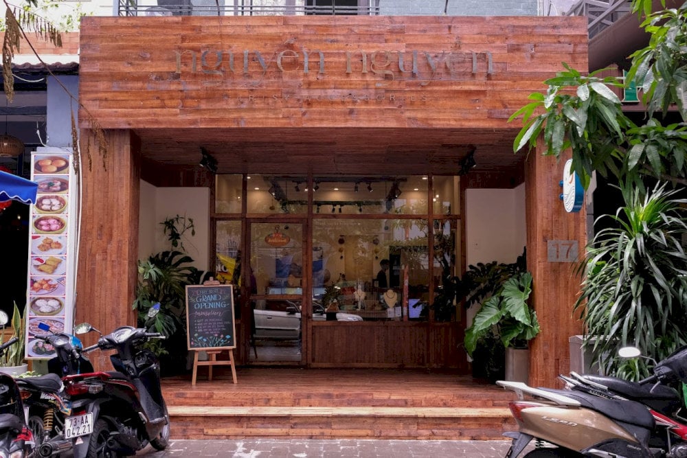 Nguyen Nguyen offers a cozy space with exquisite handmade products